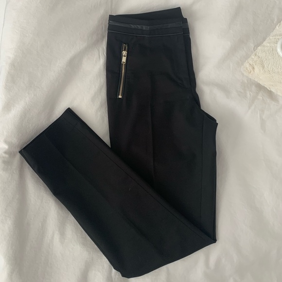 H&M Black Pleated Trousers - Picture 2 of 4